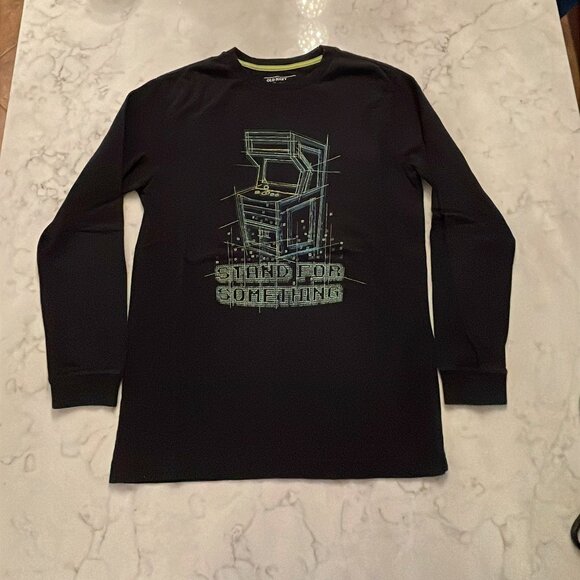 Old navy long sleeve T-shirt kids  size (14-16) X large Retro Black Graphic Vid - Picture 3 of 7